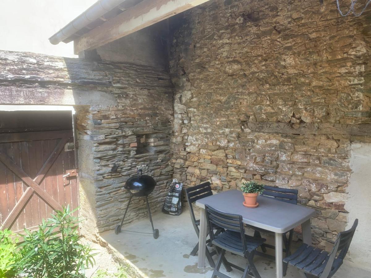 L'Etape De La Tour Apartment Grand-Fougeray Exterior foto